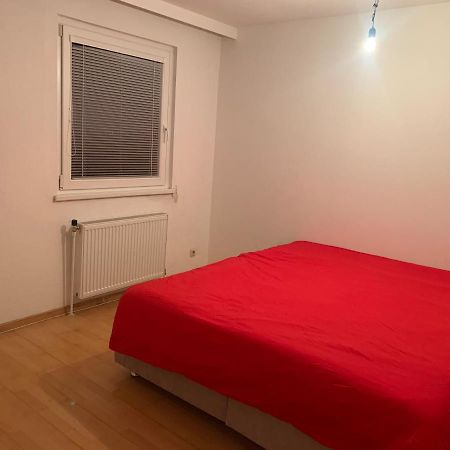 Sehr Schone Zimmer 1 In Wien Favoriten エクステリア 写真